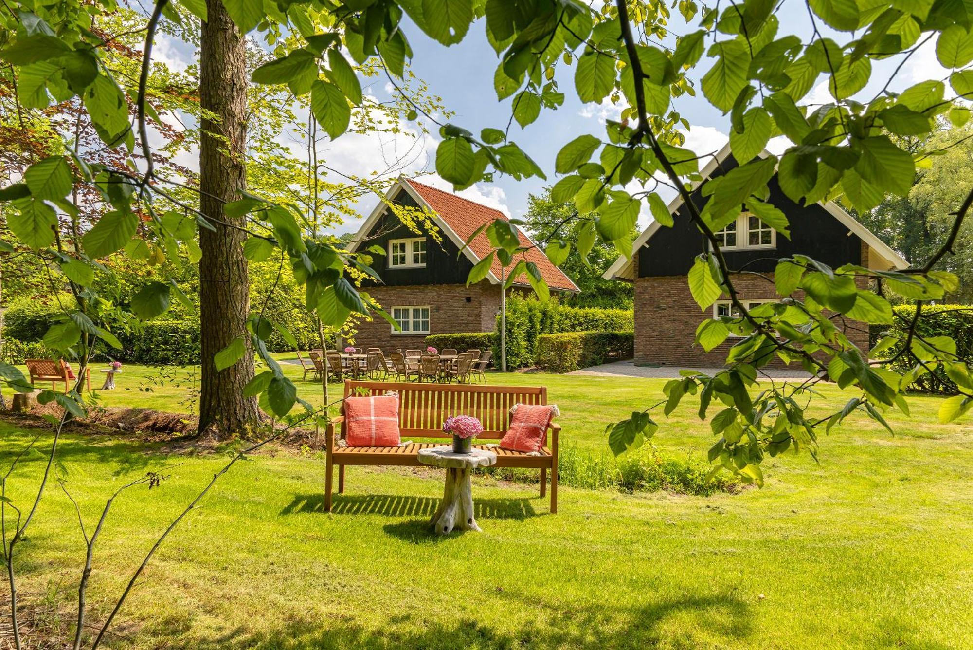 't Borghuis Villa Losser Buitenkant foto