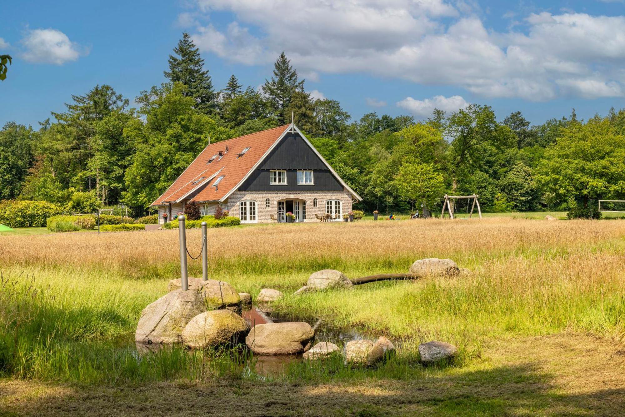 't Borghuis Villa Losser Buitenkant foto